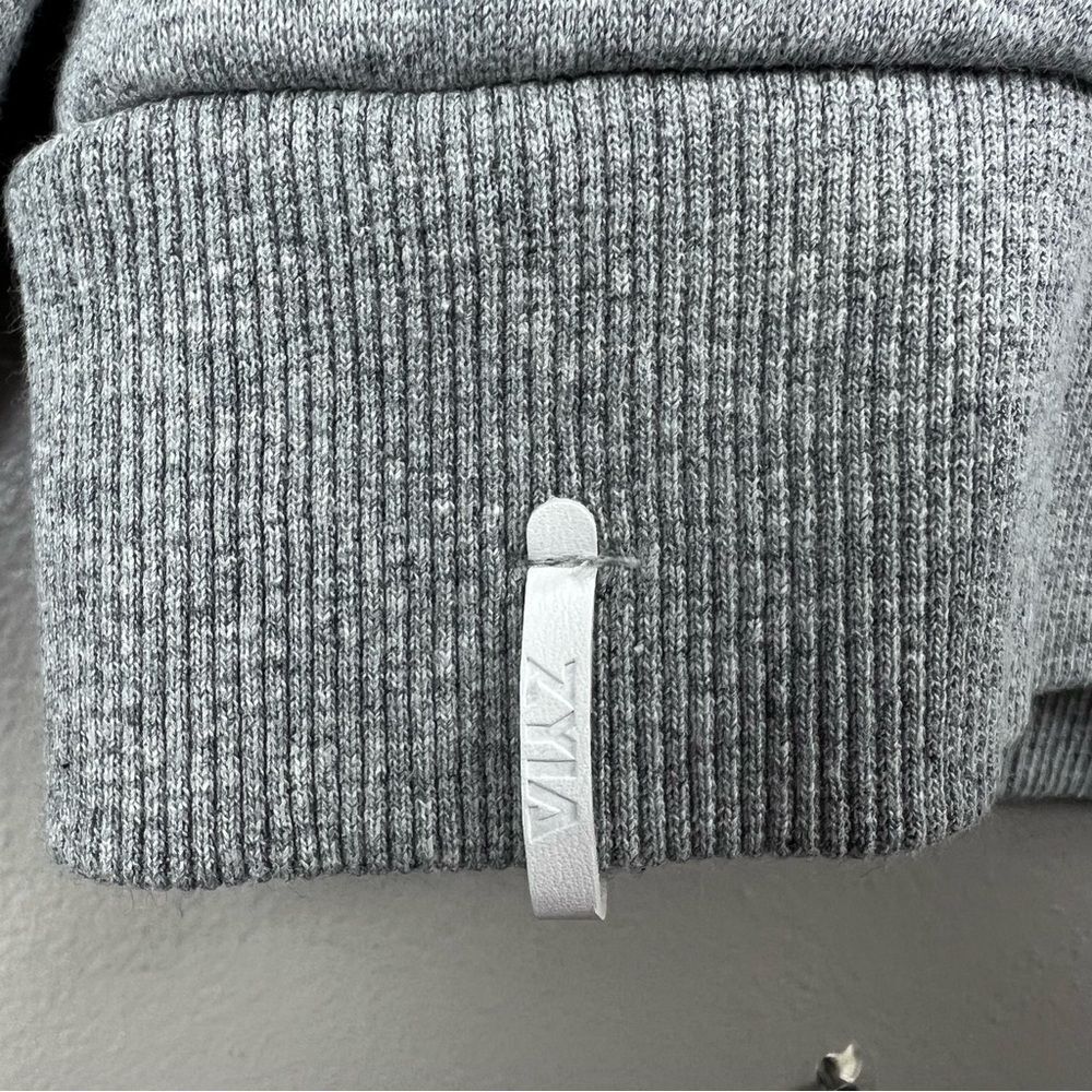 Zyia Active Gray Mountain Patch Crew Neck Sweatsh… - image 8